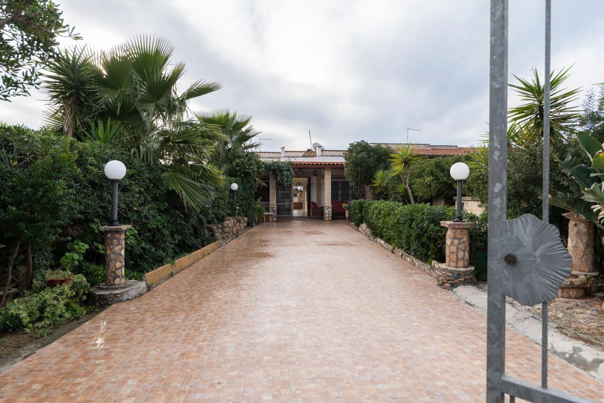 Villa Angela Sant Isidoro  Exterior foto